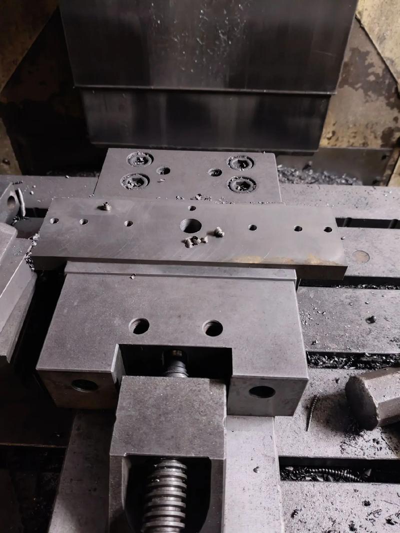 保定恒辰機(jī)械 專(zhuān)業(yè)鑄焊模具夾具，全國(guó)發(fā)貨，期待與您合作